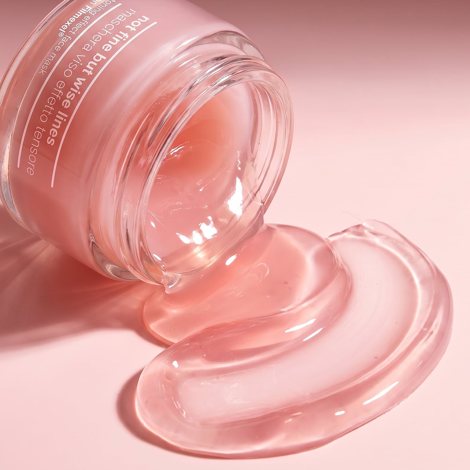 FACE MASK WITH TENSING EFFECT - NOT FINE BUT WISE LINES