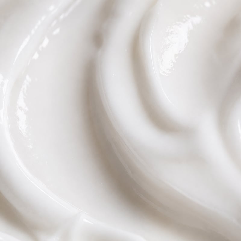 FILLER-EFFECT FACE CREAM WITH HYALURONIC ACID - NOT FINE BUT WISE LINES