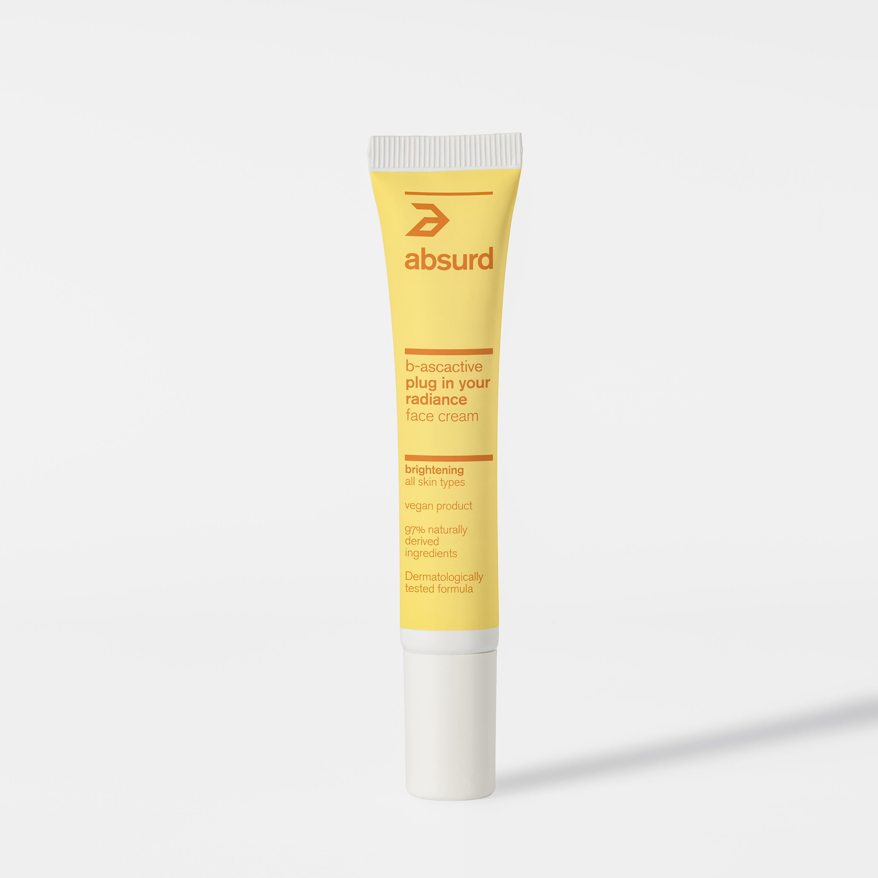CREMA VISO 3 IN 1 CON VITAMINA C - PLUG IN YOUR RADIANCE