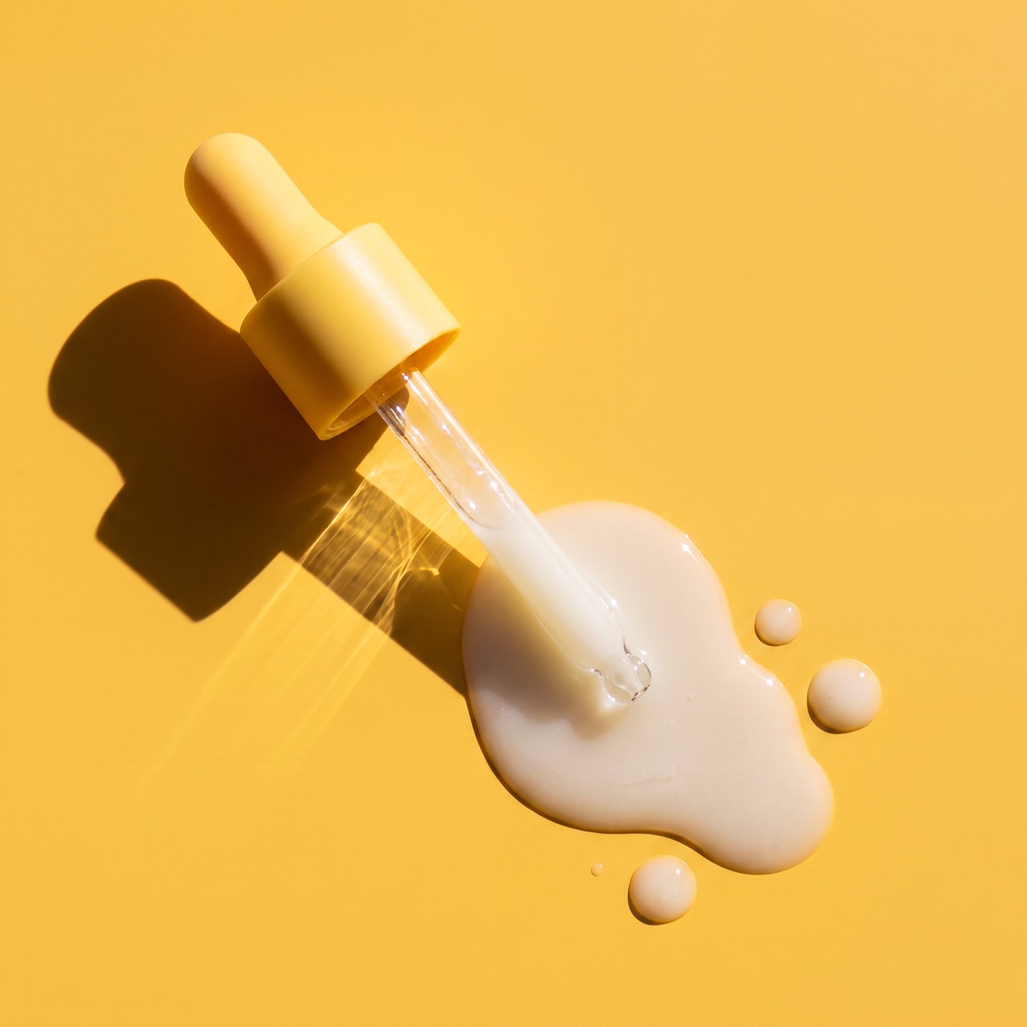 SIERO VISO ILLUMINANTE CON VITAMINA C - PLUG IN YOUR RADIANCE