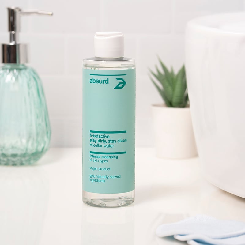 ACQUA MICELLARE INTENSA - PLAY DIRTY, STAY CLEAN